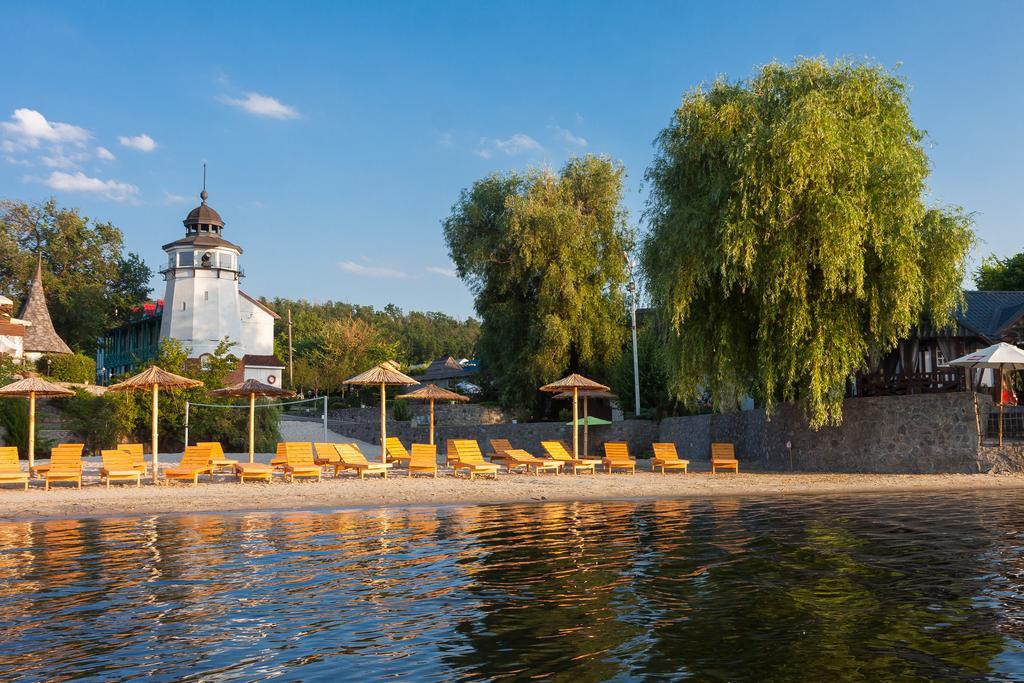Mayak Resort Kam'yani Potoky Εξωτερικό φωτογραφία