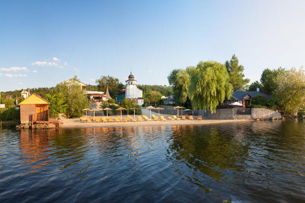 Mayak Resort Kam'yani Potoky Εξωτερικό φωτογραφία
